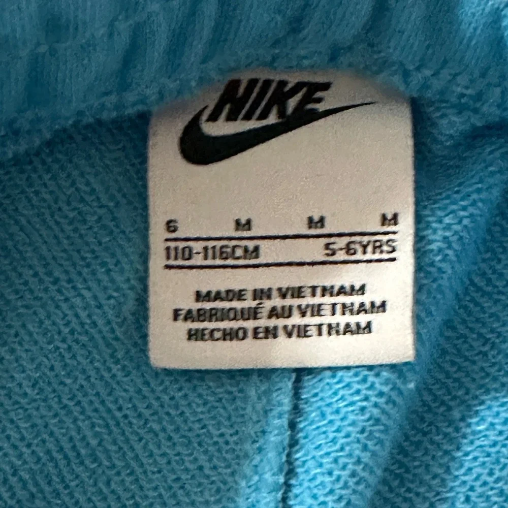 Nike Boys Shorts Size 6 Dri-FIT Club Fleece Lot of 4 Athletic Casual Swoosh Logo